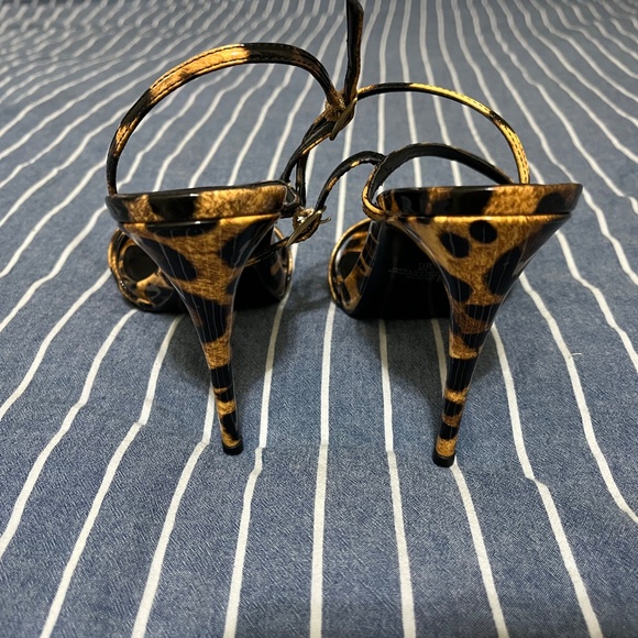 Guess Patent Leopard Print Heels - Picture 4 of 5